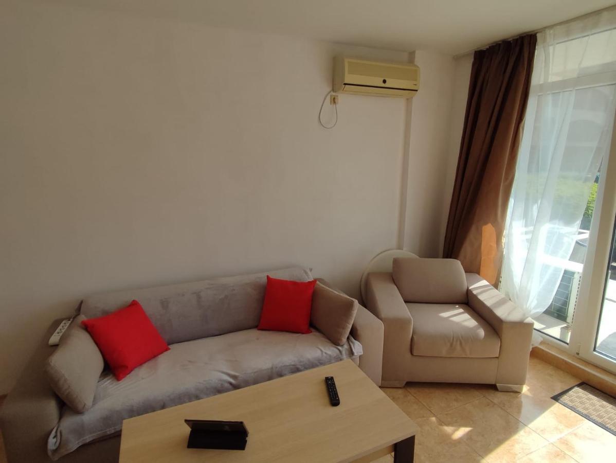 Midia Grand Resort, Terrassen Paradies Apartment Ахелой Екстериор снимка