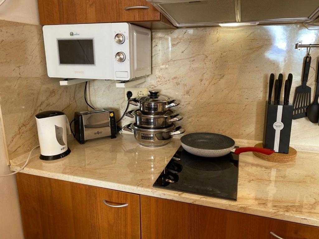 Midia Grand Resort, Terrassen Paradies Apartment Ахелой Екстериор снимка